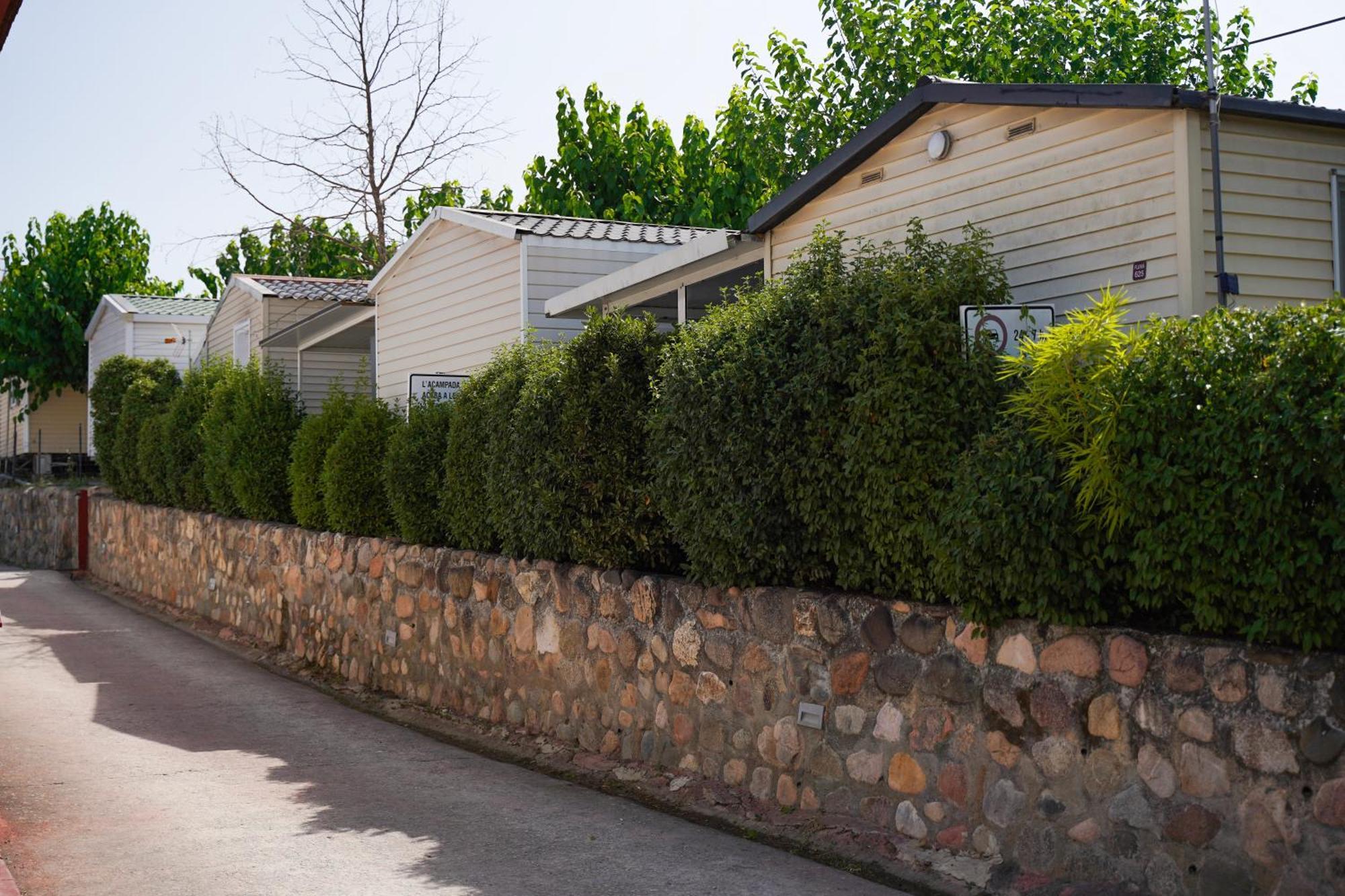 Camping Vila Village Sant Feliu de Buixalleu Экстерьер фото